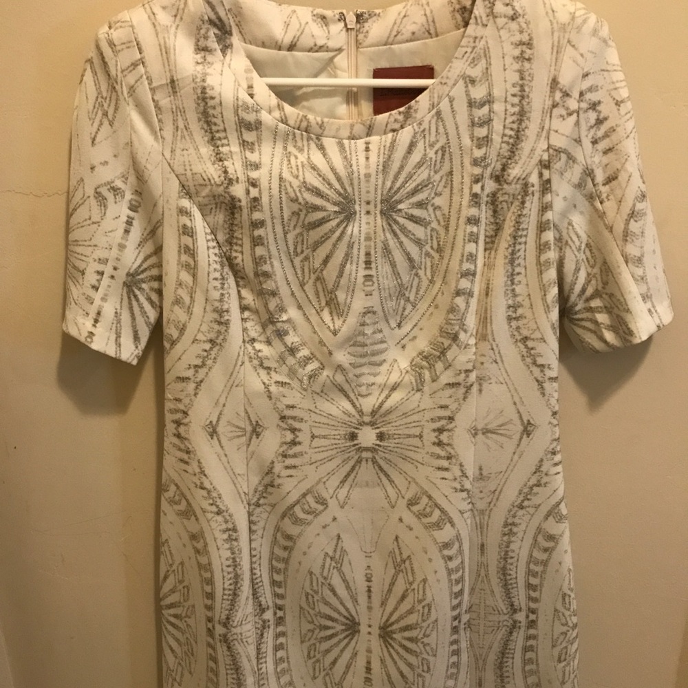 I Madeline Women’s beaded cream dress!
